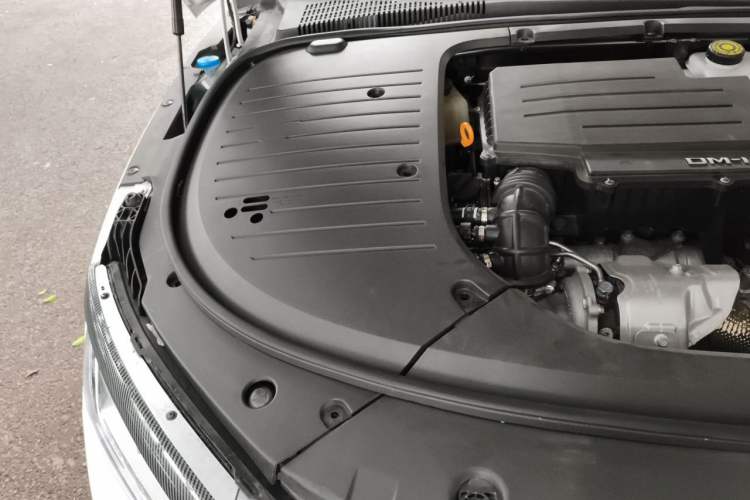 Used BYD Han 2023 DM-i Champion Edition 121KM Prestige Model Engine Bay Right