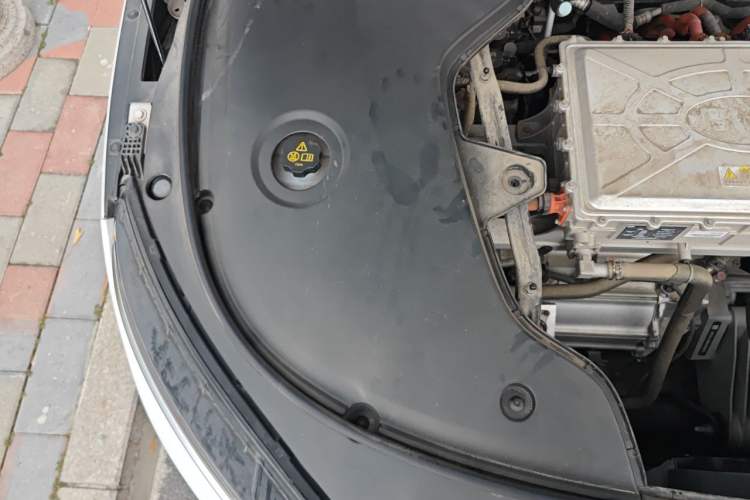 Used BYD Han 2023 EV Champion Edition 605KM Front-Drive Premium Model Engine Bay Right