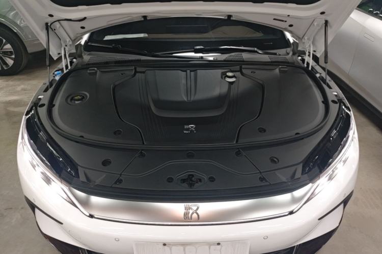 Used BYD Han 2023 EV Champion Edition 605KM Front-Drive Premium Model Engine Bay