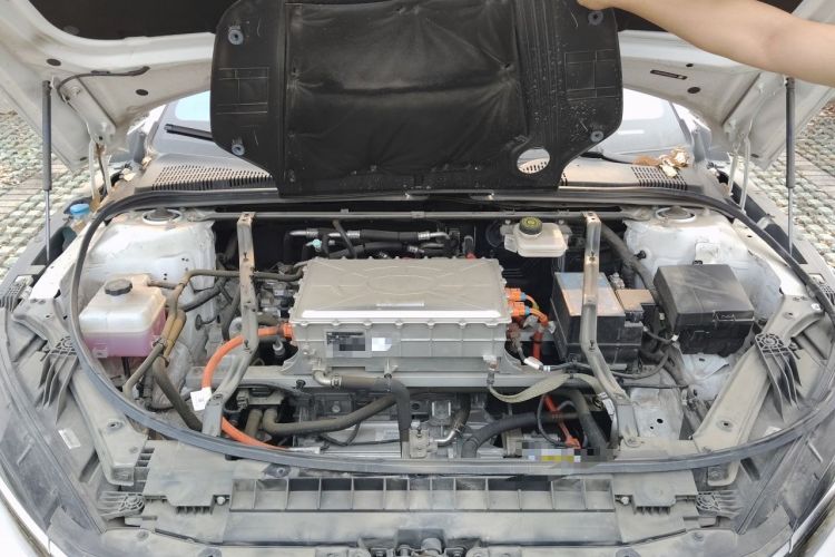 Used BYD Han 2023 EV Champion Edition 605KM Front-Drive Premium Model Engine Bay