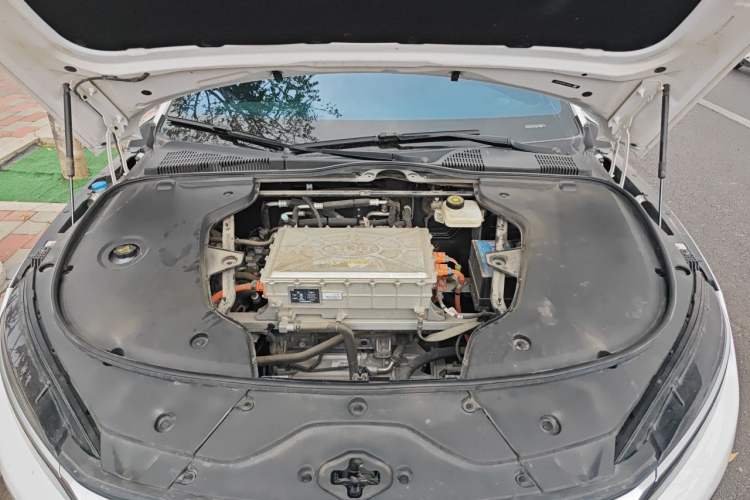 Used BYD Han 2023 EV Champion Edition 605KM Front-Drive Premium Model Engine Bay