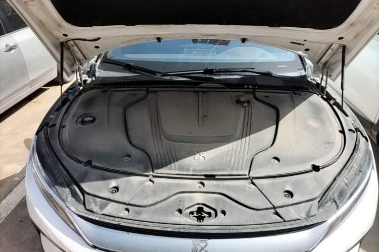 Used BYD Han 2023 EV Champion Edition 605KM Front-Drive Premium Model Engine Bay