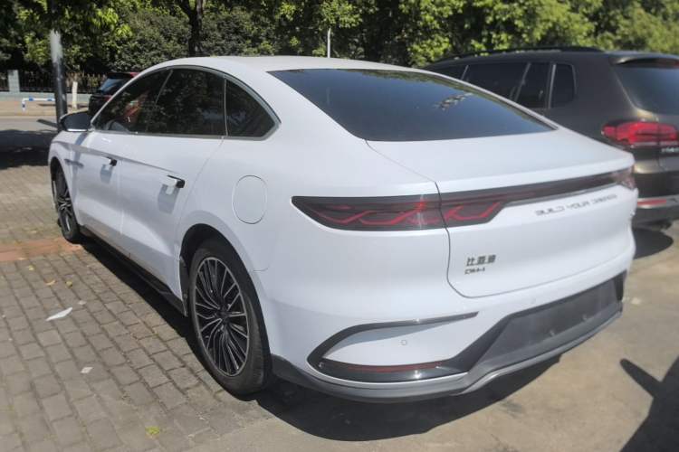 Used BYD Han 2023 DM-i Champion Edition 121KM Prestige Model Exterior 2
