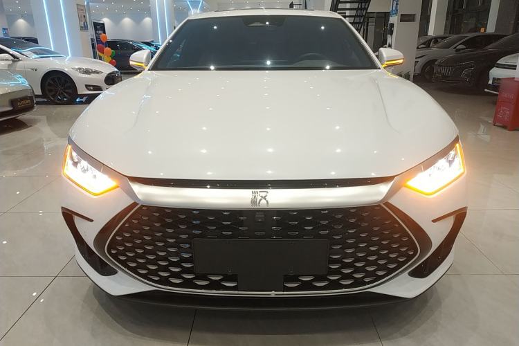Used BYD Han 2023 DM-i Champion Edition 121KM Prestige Model Front
