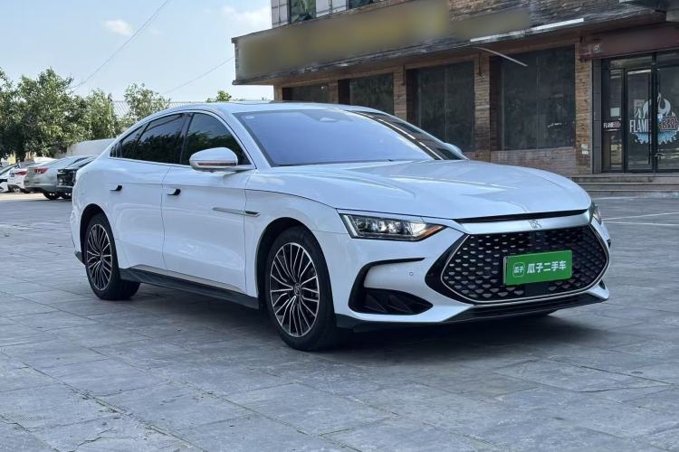 Used BYD Han 2023 DM-i Champion Edition 121KM Prestige Model Front Right 45 Deg