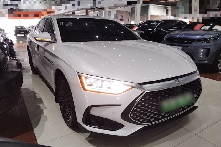 Used BYD Han 2023 DM-i Champion Edition 121KM Prestige Model Front Right 45 Deg
