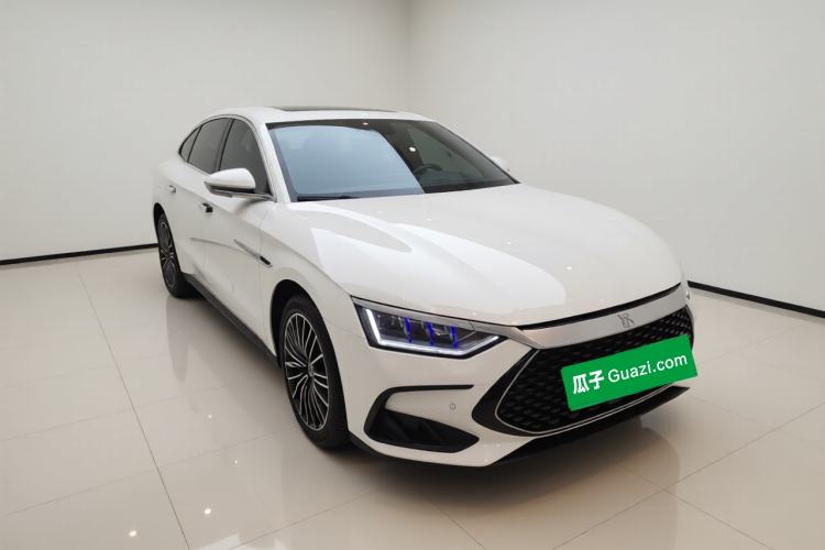 Used BYD Han 2023 DM-i Champion Edition 121KM Prestige Model Front Right 45 Deg