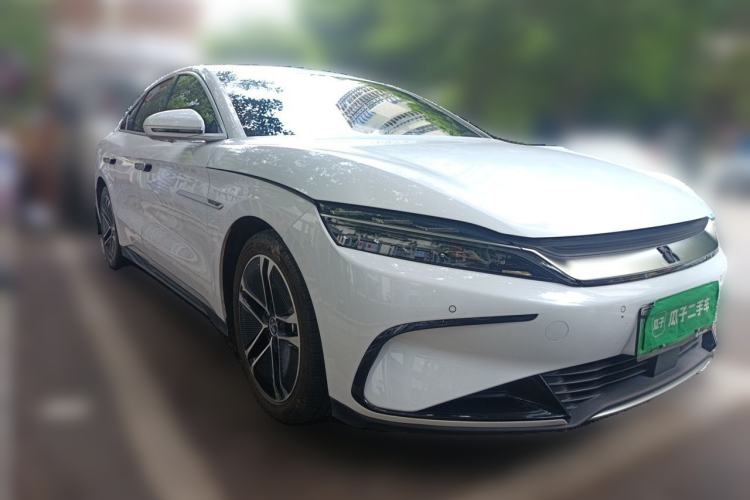 Used BYD Han 2023 EV Champion Edition 605KM Front-Drive Premium Model Front Right 45 Deg