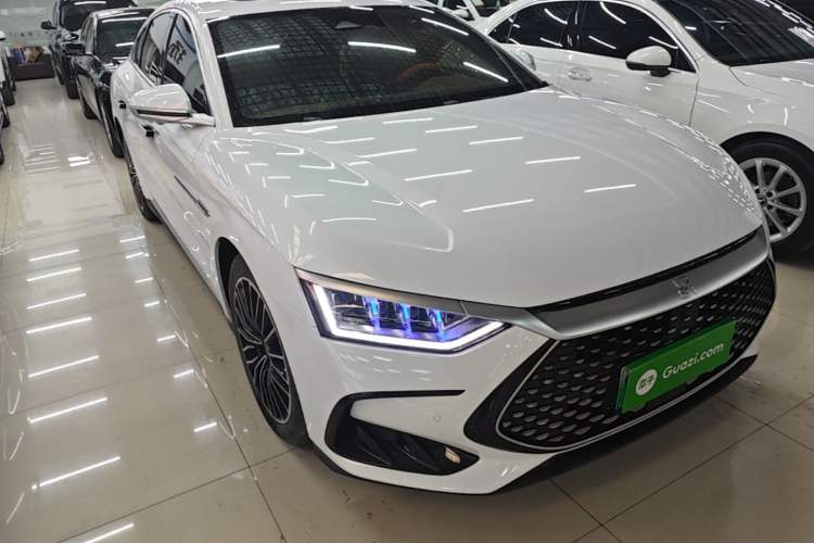 Used BYD Han 2023 DM-i Champion Edition 121KM Prestige Model Front Right 45 Deg