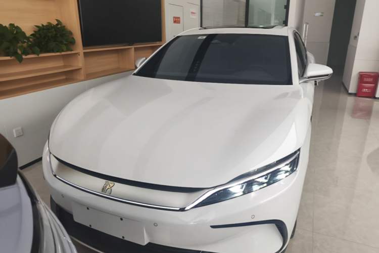 Used BYD Han 2023 EV Champion Edition 605KM Front-Drive Premium Model Front
