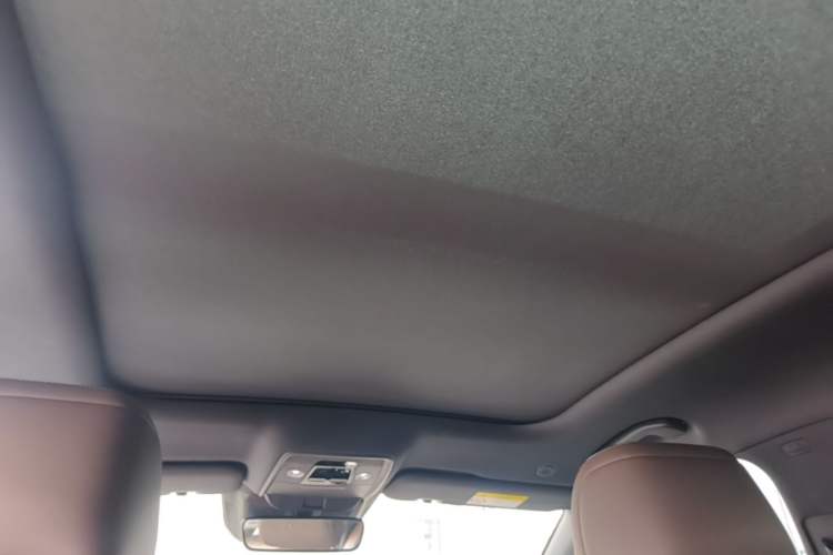 Used BYD Han 2023 EV Champion Edition 605KM Front-Drive Premium Model Headliner