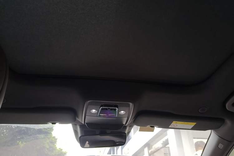 Used BYD Han 2023 EV Champion Edition 605KM Front-Drive Premium Model Headliner