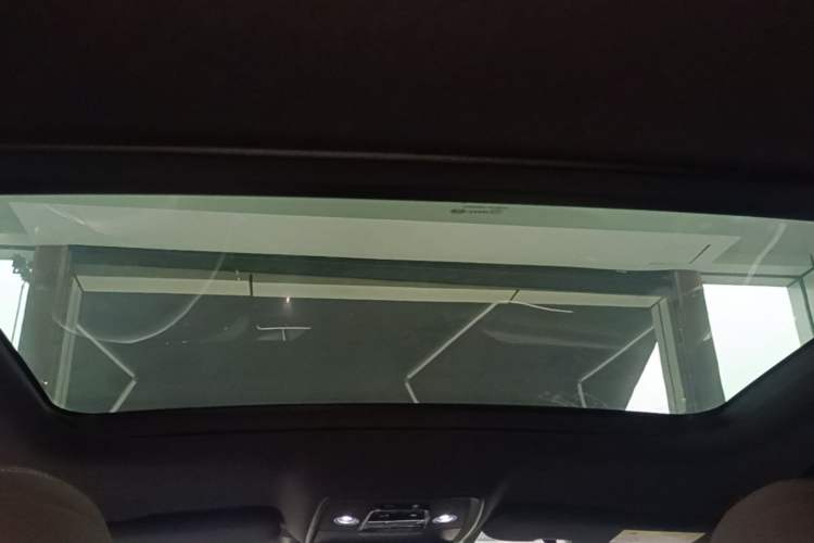 Used BYD Han 2023 EV Champion Edition 605KM Front-Drive Premium Model Headliner