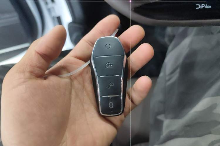 Used BYD Han 2023 DM-i Champion Edition 121KM Prestige Model Interior 1