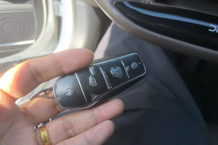 Used BYD Han 2023 DM-i Champion Edition 121KM Prestige Model Interior 1