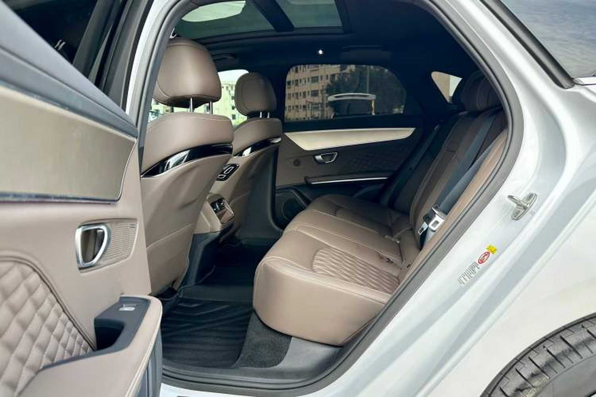 Used BYD Han 2023 DM-i Champion Edition 121KM Prestige Model Interior 2