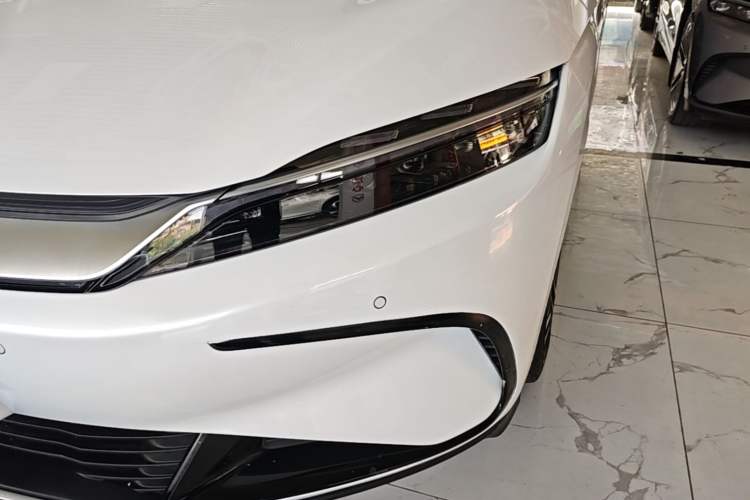 Used BYD Han 2023 EV Champion Edition 506KM Front-Wheel-Drive Premium Model Left Front Headlight