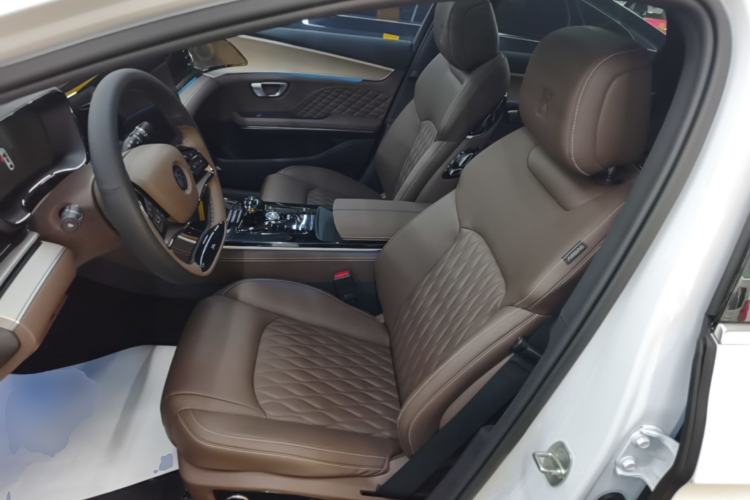 Used BYD Han 2023 DM-i Champion Edition 121KM Prestige Model Left Front Seat