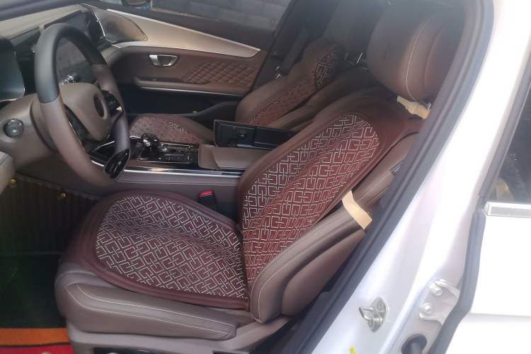 Used BYD Han 2023 DM-i Champion Edition 121KM Prestige Model Left Front Seat
