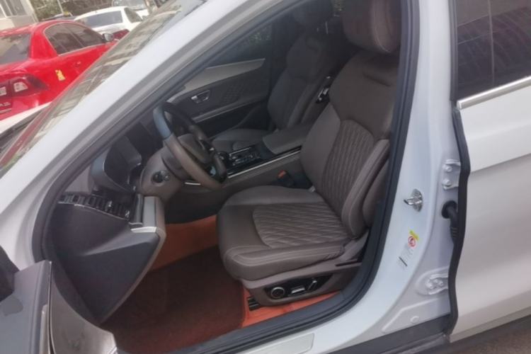 Used BYD Han 2023 DM-i Champion Edition 121KM Prestige Model Left Front Seat