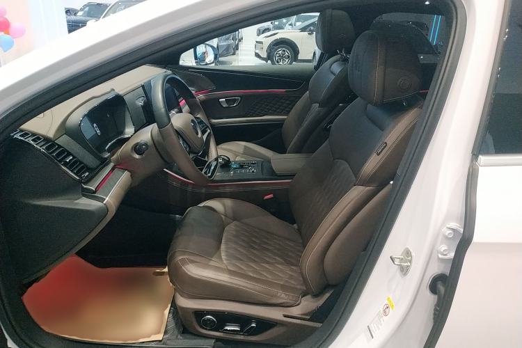 Used BYD Han 2023 DM-i Champion Edition 121KM Prestige Model Left Front Seat