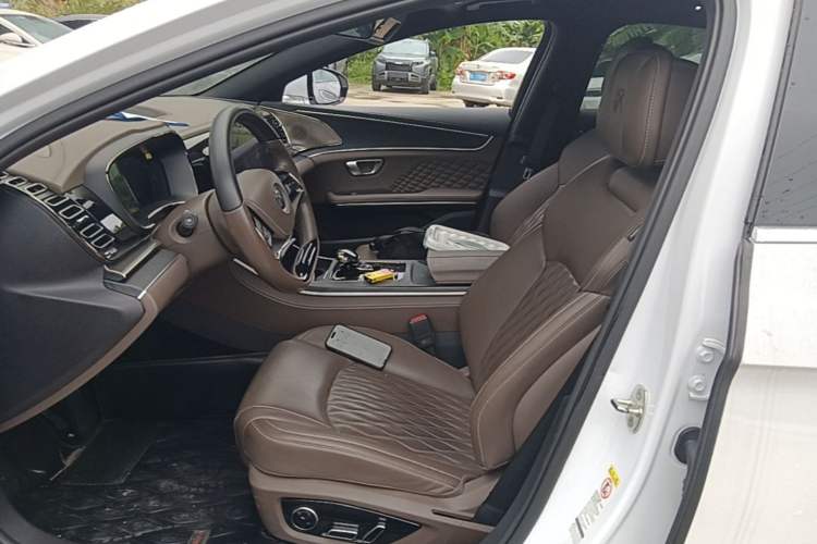Used BYD Han 2023 DM-i Champion Edition 121KM Prestige Model Left Front Seat