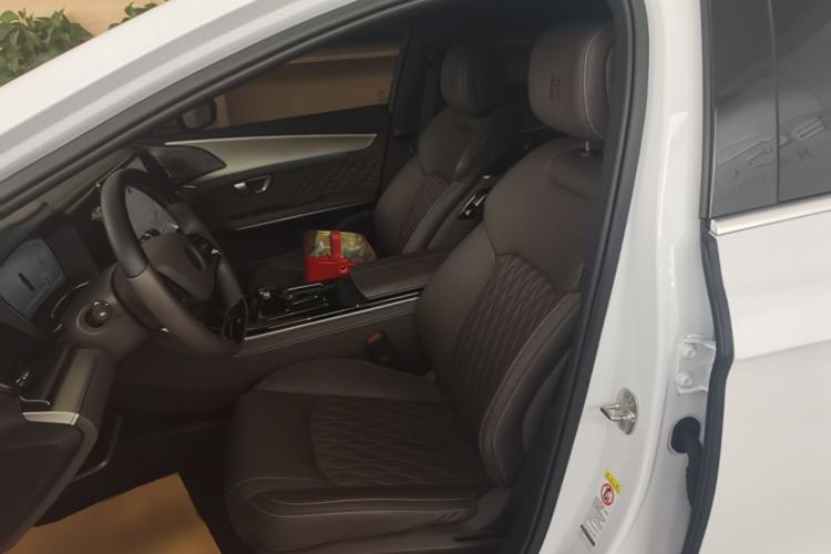 Used BYD Han 2023 EV Champion Edition 605KM Front-Drive Premium Model Left Front Seat