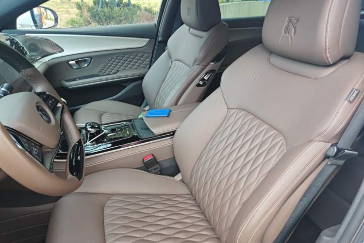 Used BYD Han 2023 EV Champion Edition 605KM Front-Drive Premium Model Left Front Seat