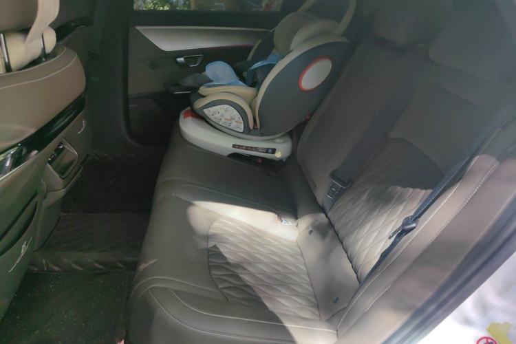 Used BYD Han 2023 DM-i Champion Edition 121KM Prestige Model Left Rear Seat