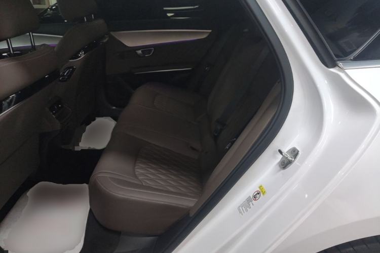 Used BYD Han 2023 DM-i Champion Edition 121KM Prestige Model Left Rear Seat