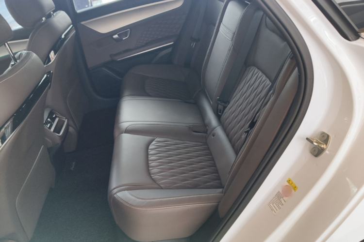 Used BYD Han 2023 EV Champion Edition 506KM Front-Wheel-Drive Premium Model Left Rear Seat