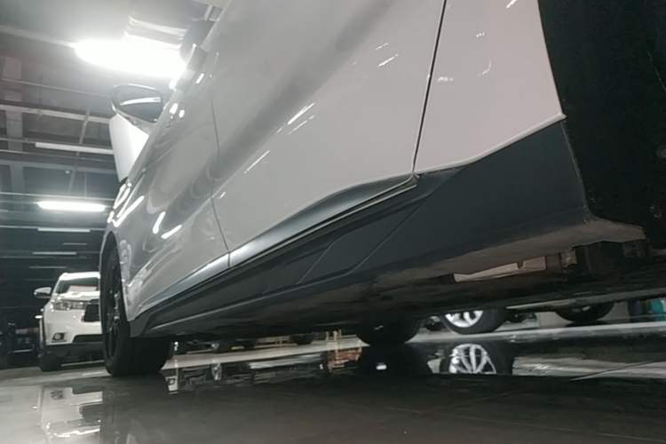 Used BYD Han 2023 DM-i Champion Edition 121KM Elite Model Left Side Sill