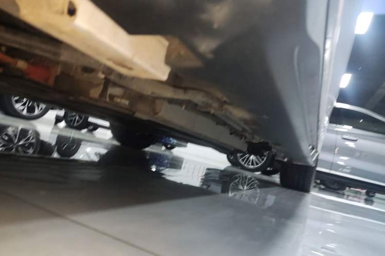 Used BYD Han 2023 DM-i Champion Edition 121KM Prestige Model Left Side Sill
