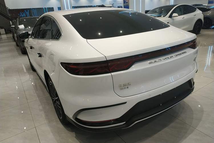 Used BYD Han 2023 DM-i Champion Edition 121KM Prestige Model Rear Left 45 Deg