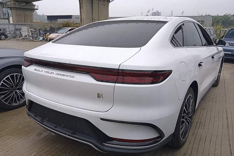 Used BYD Han 2023 DM-i Champion Edition 121KM Prestige Model Rear Right 45 Deg