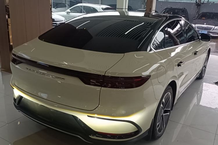 Used BYD Han 2023 EV Champion Edition 605KM Front-Drive Premium Model Rear Right 45 Deg