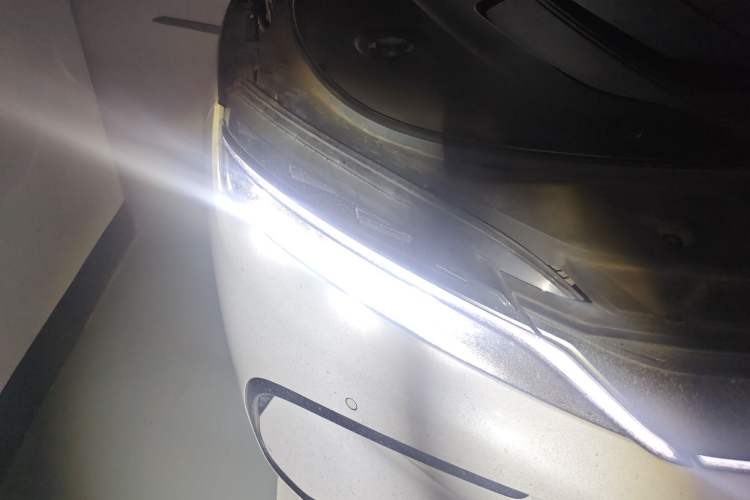 Used BYD Han 2023 EV Champion Edition 506KM Front-Wheel-Drive Premium Model Right Front Headlight