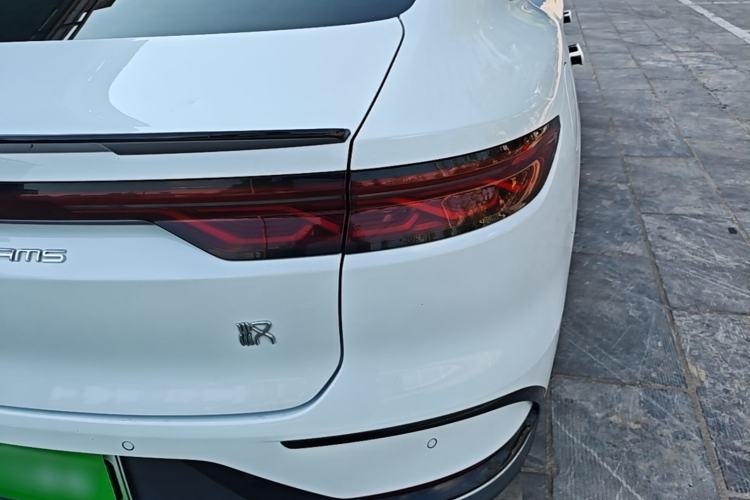 Used BYD Han 2023 DM-i Champion Edition 121KM Prestige Model Right Rear Taillight