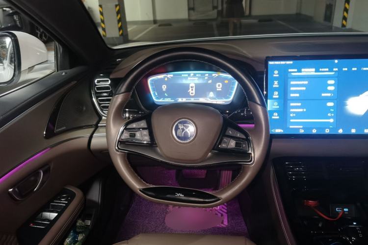 Used BYD Han 2023 EV Champion Edition 605KM Front-Drive Premium Model Steering Wheel
