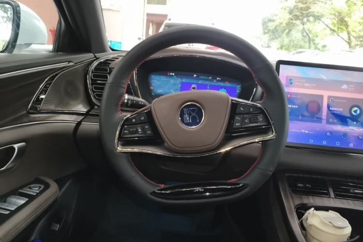 Used BYD Han 2023 DM-i Champion Edition 121KM Prestige Model Steering Wheel