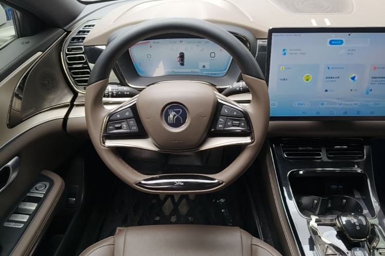 Used BYD Han 2023 EV Champion Edition 605KM Front-Drive Premium Model Steering Wheel
