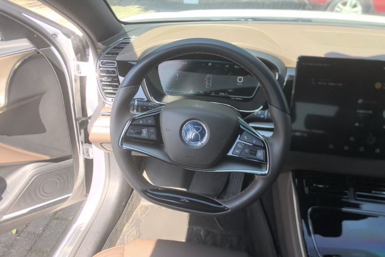 Used BYD Han 2023 DM-i Champion Edition 121KM Prestige Model Steering Wheel