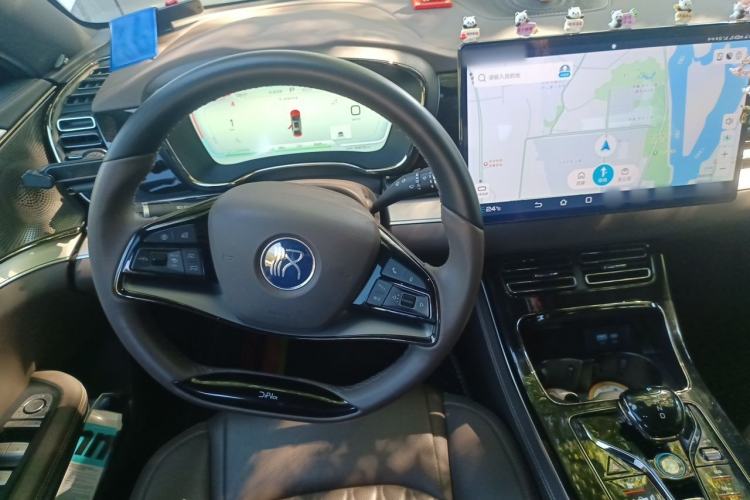 Used BYD Han 2023 EV Champion Edition 605KM Front-Drive Premium Model Steering Wheel