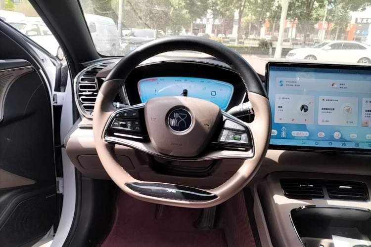 Used BYD Han 2023 EV Champion Edition 605KM Front-Drive Premium Model Steering Wheel