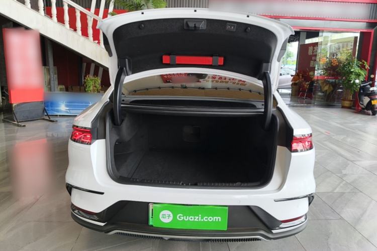 Used BYD Han 2023 EV Champion Edition 506KM Front-Wheel-Drive Premium Model Trunk