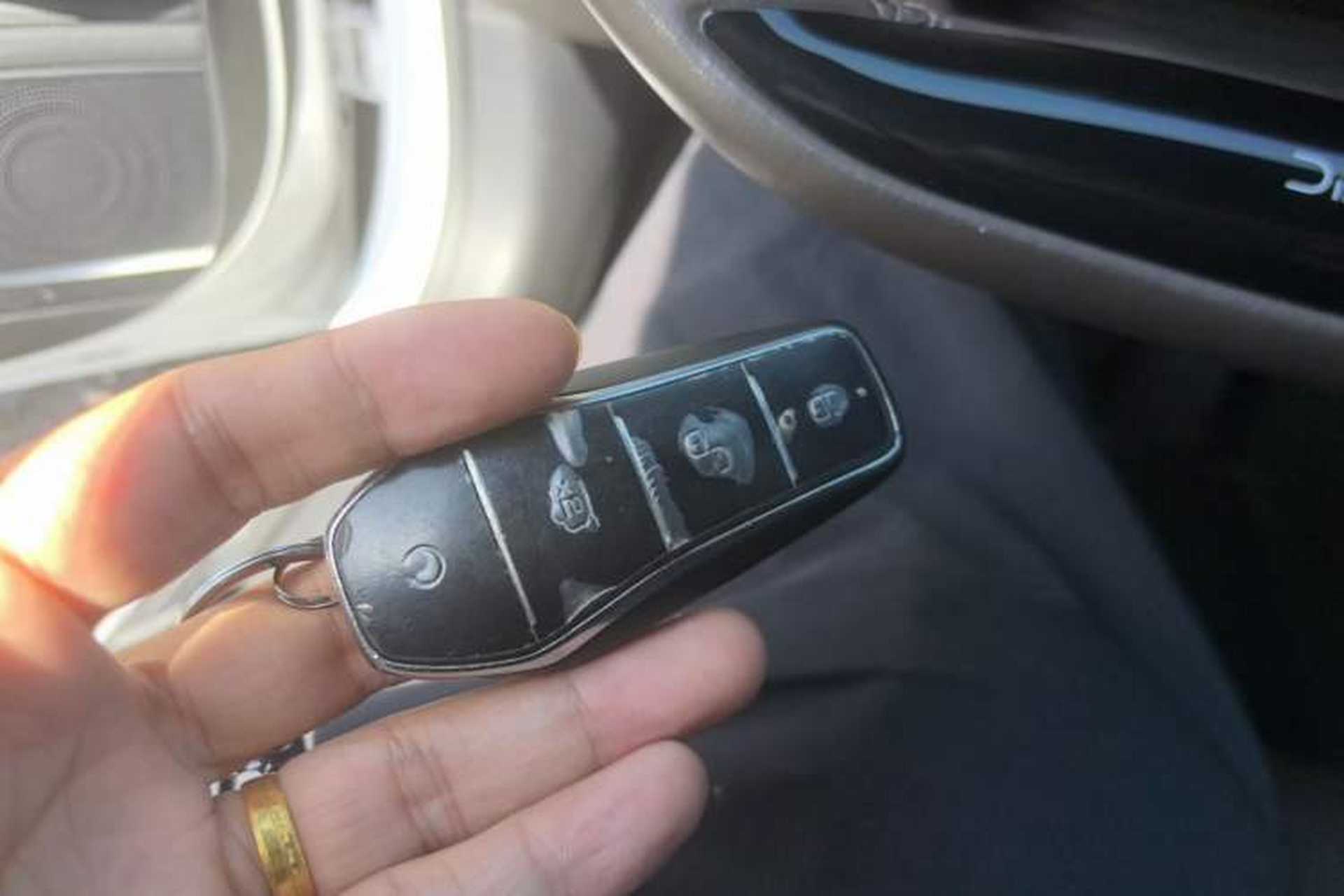 Used BYD Han 2023 DM-i Champion Edition 121KM Prestige Model Vehicle Key