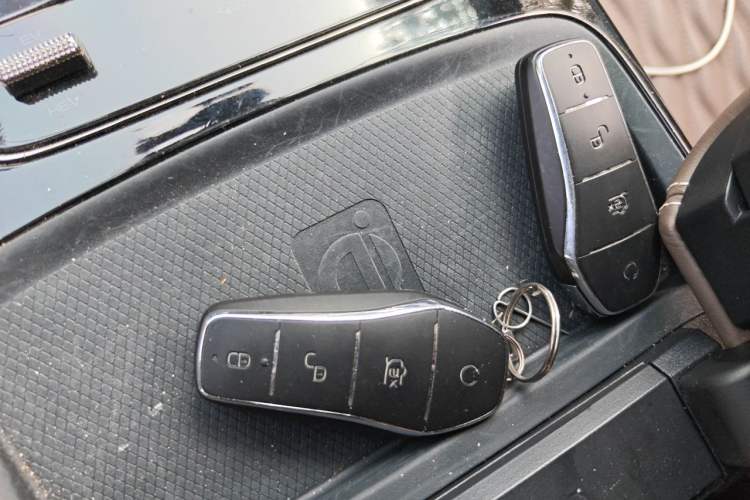 Used BYD Han 2023 DM-i Champion Edition 121KM Prestige Model Vehicle Key