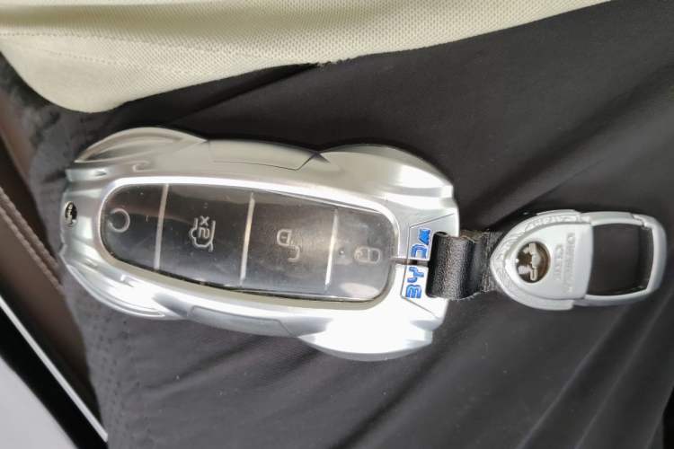 Used BYD Han 2023 EV Champion Edition 605KM Front-Drive Premium Model Vehicle Key