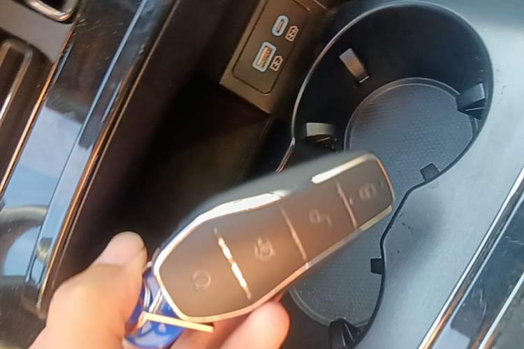Used BYD Han 2023 DM-i Champion Edition 121KM Prestige Model Vehicle Key