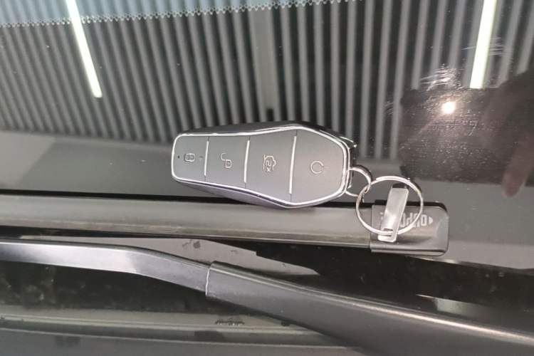 Used BYD Han 2023 EV Champion Edition 605KM Front-Drive Premium Model Vehicle Key